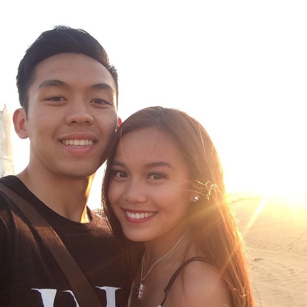 Cô chị trong cặp chị em blogger gốc Việt nổi tiếng Instagram được người yêu điển trai cầu hôn tại Ý - Ảnh 3.