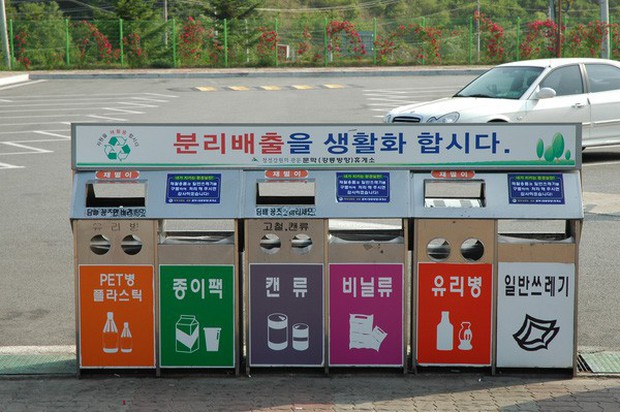Xem và phát điên với quy định phân loại rác của một số quốc gia sạch có tiếng trên thế giới - Ảnh 5.