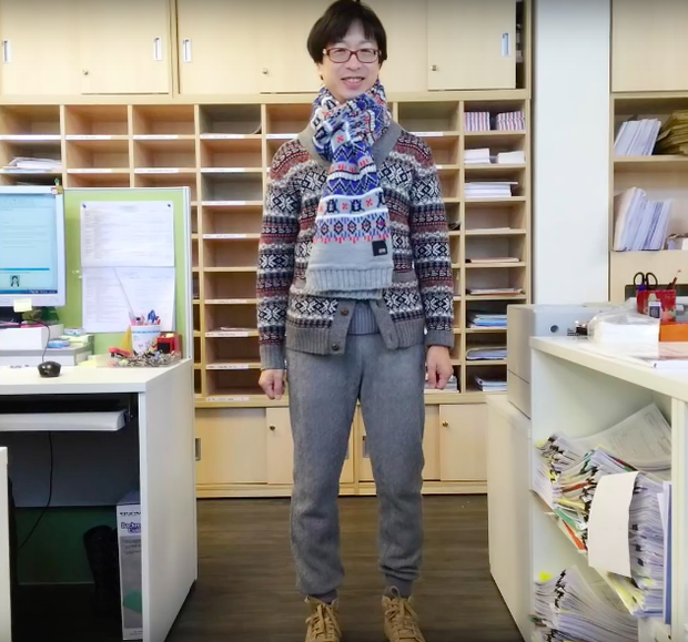 Nam giáo sư Hong Kong thích mặc váy, trang điểm khi đi dạy: Người ta bảo tôi là gay nhưng tôi không khó chịu - Ảnh 7.