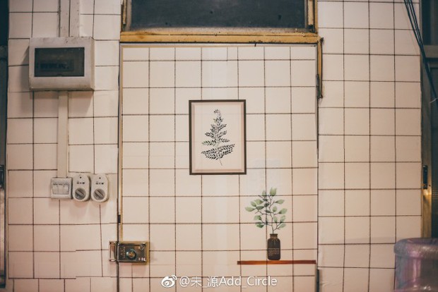 Những màn cải tạo ký túc xá thần sầu đến nỗi xem xong bạn chỉ muốn bắt tay vào lột xác ngay cho căn phòng của mình - Ảnh 2.