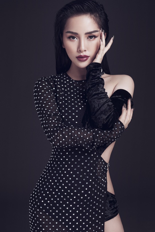 Trang Pilla khoe ảnh mới, dân tình giật mình vì quá giống Hoa hậu Tiểu Vy - Ảnh 4.