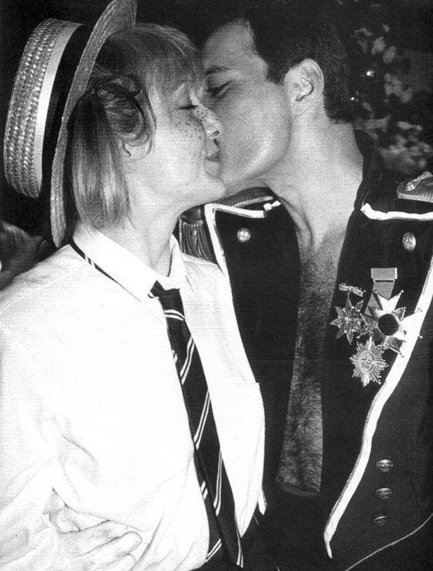 Câu chuyện về huyền thoại Freddie Mercury cùng người phụ nữ duy nhất mà ông yêu trong suốt cuộc đời - Ảnh 2.