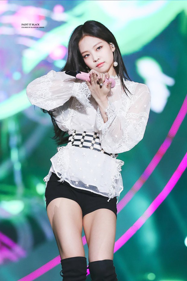 Thấy Yeri tiến bộ, Red Velvet biểu diễn xuất sắc trên sân khấu, netizen bỗng “gọi hồn” BlackPink - Ảnh 5.