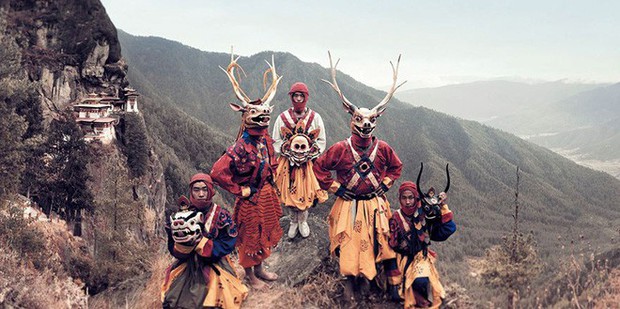 21 bức ảnh đẹp đến nín thở của các bộ lạc biệt lập từ khắp nơi trên thế giới - Ảnh 3.
