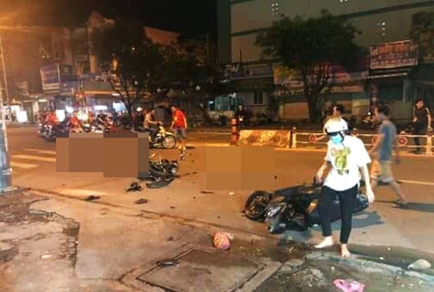 14 người chết vì tai nạn giao thông trong đêm chung kết AFF Cup - Ảnh 1.