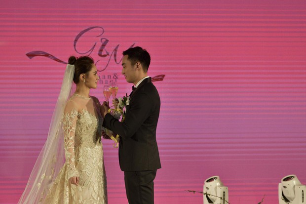 Đám cưới hoành tráng của Chung Hân Đồng: Ông trùm showbiz Hong Kong, con gái tài phiệt Macau cùng dàn sao hạng A tề tựu đông đủ - Ảnh 34.