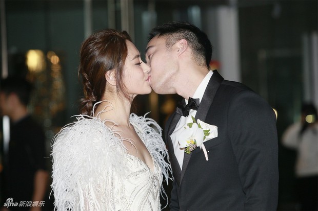 Đám cưới hoành tráng của Chung Hân Đồng: Ông trùm showbiz Hong Kong, con gái tài phiệt Macau cùng dàn sao hạng A tề tựu đông đủ - Ảnh 5.