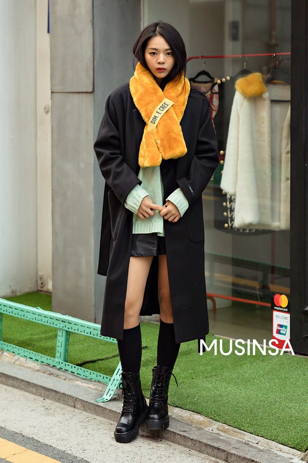 Street style đại hàn của giới trẻ Hàn Quốc: rét đến mấy cũng có cách mặc “chất” mà vẫn đảm bảo ấm - Ảnh 3.