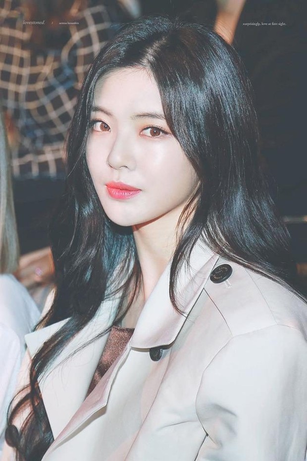 Park Bo Gum, Min Hyo Rin hay bạn gái Lee Kwang Soo... đều suýt debut làm ca sĩ, may mà chuyển ngạch diễn viên kẻo visual thời nay ra chuồng gà hết? - Ảnh 20.