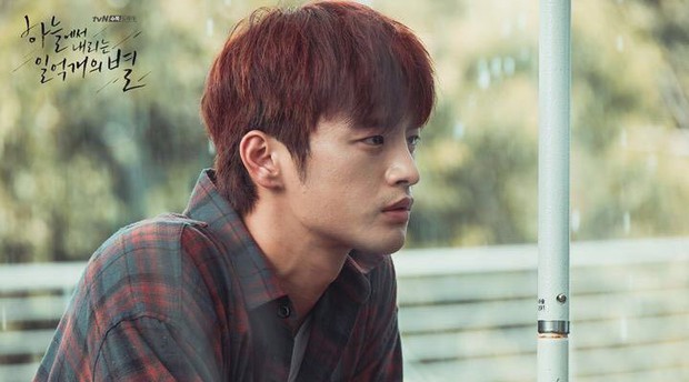 Nhìn xem phim Hàn 2018 đã cho “ra mắt chị em” bao nhiêu chàng bạn trai trong mơ! - Ảnh 19.