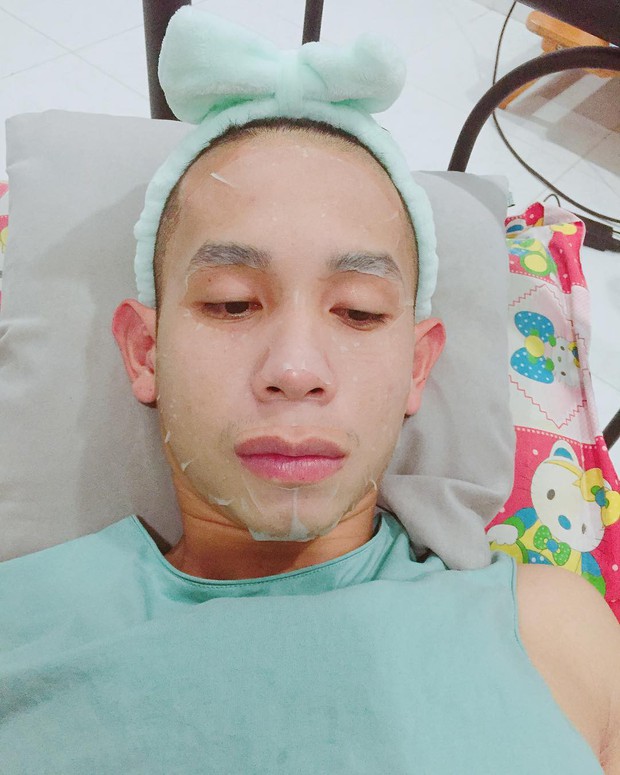 Ít ai ngờ người hùng Nguyễn Phong Hồng Duy của U23 Việt Nam cũng thích đắp mặt nạ giấy - Ảnh 3.