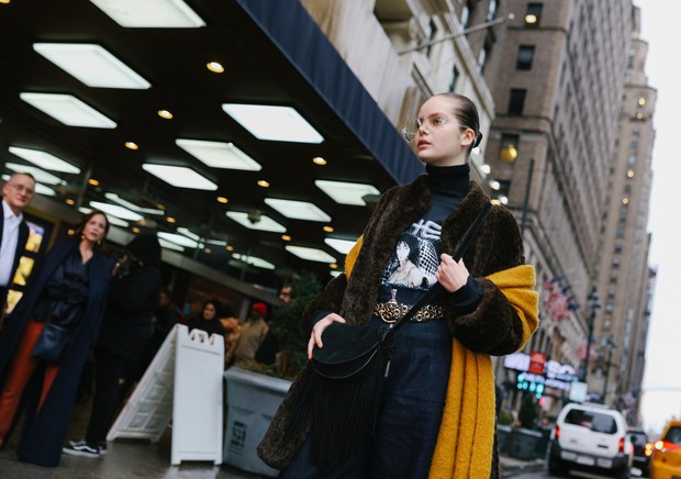 Những khoảnh khắc street style ấn tượng nhất tại New York Fashion Week mùa Thu/Đông 2018 - Ảnh 11.
