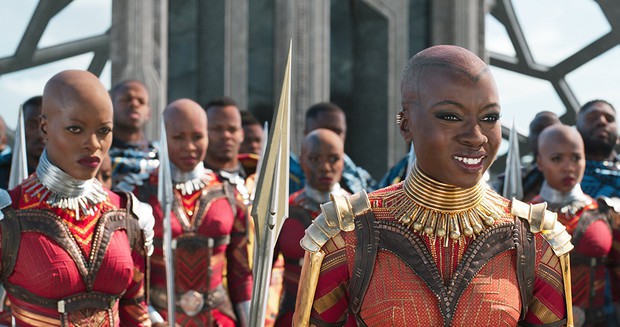 Hội chị em bạn dì Black Panther: Ai bảo cứ bánh bèo trong phim thì đều vô dụng? - Ảnh 8.