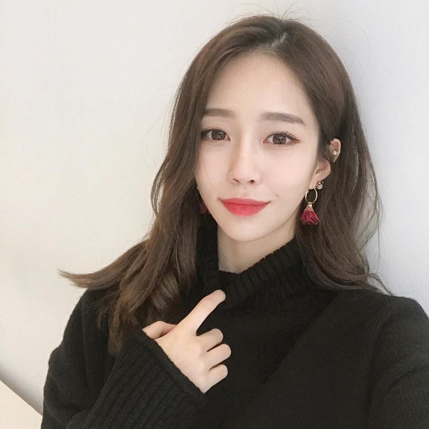 Xài son đắt tiền đến mấy cũng khó đẹp nếu như bạn mắc phải những lỗi này khi đánh son - Ảnh 5. Xài son đắt tiền đến mấy cũng khó đẹp nếu như bạn mắc phải những lỗi này khi đánh son - Ảnh 5.