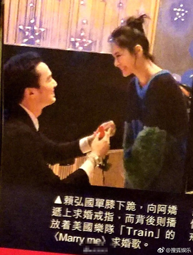 Hé lộ hình ảnh Chung Hân Đồng được bạn trai kém 4 tuổi quỳ gối cầu hôn - Ảnh 3.