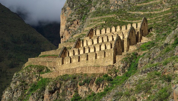 Quên Machu Picchu đông nghẹt đi, đất nước của Hoa hậu Hòa bình thế giới còn có cả vùng thung lũng linh thiêng chờ khai phá - Ảnh 3.