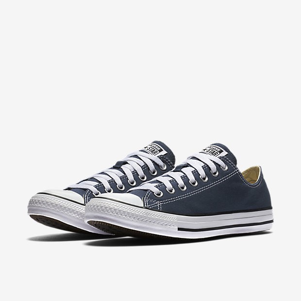 Top 10 mẫu sneakers bán chạy nhất thế giới năm 2017: Nike, Jordan chiếm ưu thế, adidas lép vế - Ảnh 4.