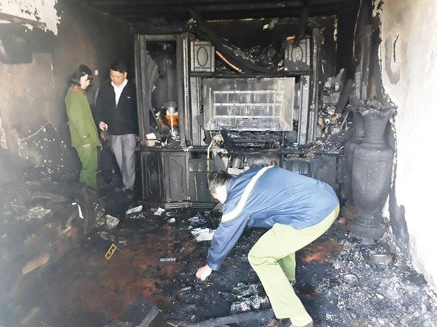  Cận cảnh hiện trường vụ cháy kinh hoàng làm 5 người tử vong ở Đà Lạt  - Ảnh 1.