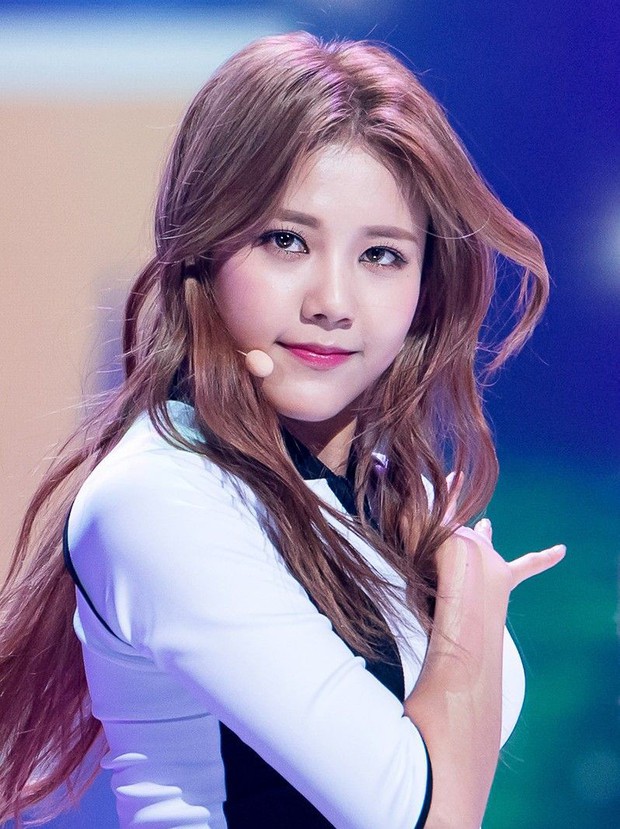 Sở hữu nhan sắc đáng gờm, nhưng những mỹ nhân Kpop này lại bị công chúng bơ đẹp - Ảnh 26.