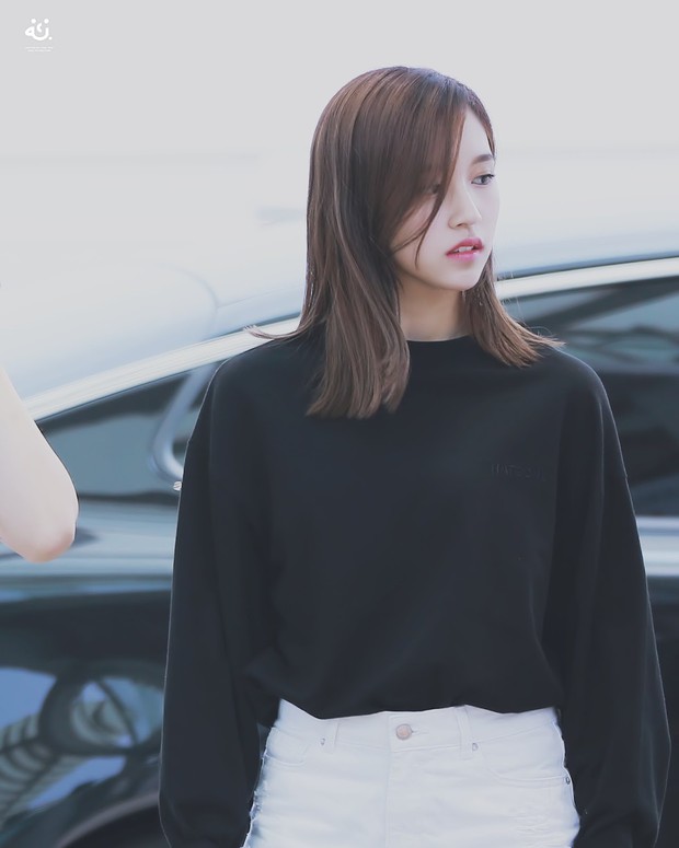 Sở hữu nhan sắc đáng gờm, nhưng những mỹ nhân Kpop này lại bị công chúng bơ đẹp - Ảnh 4.