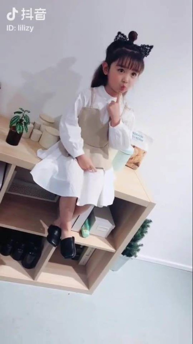 Có con gái xinh như thiên thần, mẹ nhiều lần phải khổ sở chứng minh vẻ đẹp của con là hoàn toàn tự nhiên - Ảnh 3.