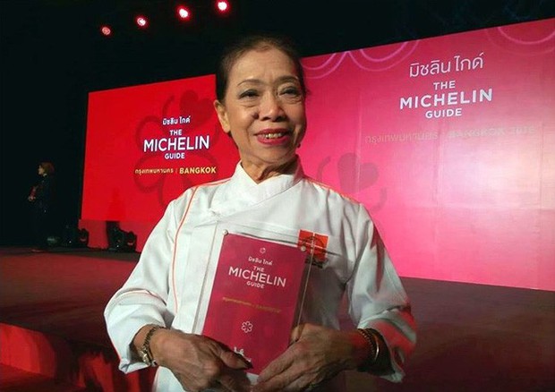 Đến bây giờ Michelin mới chỉ trao sao cho 3 quán ăn vỉa hè, và tất cả chúng đều rất gần Việt Nam - Ảnh 4.