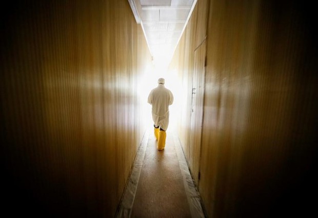 Ám ảnh bên trong nhà máy điện hạt nhân Chernobyl sau hơn 30 năm - Ảnh 5.