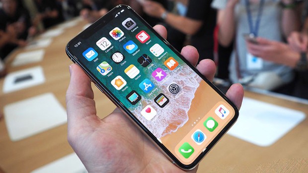 iPhone 2018 có thể sẽ được đặt tên kiểu mới, bỏ truyền thống đặt theo số đếm - Ảnh 1.