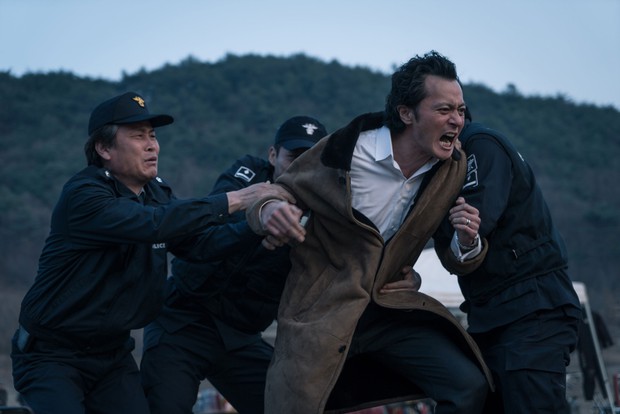Phim 200 tỉ đồng của Jang Dong Gun thất bại cay đắng ở phòng vé Hàn - Ảnh 2.