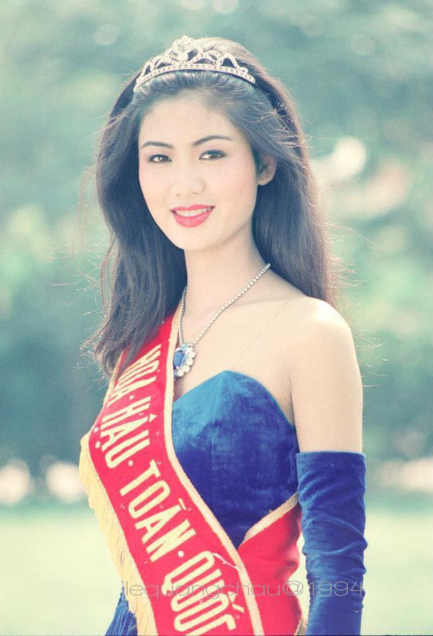 Nhan sắc trẻ đẹp bất chấp thời gian của Hoa hậu Việt Nam 1994 Nguyễn Thu Thủy sau 24 năm đăng quang - Ảnh 1.