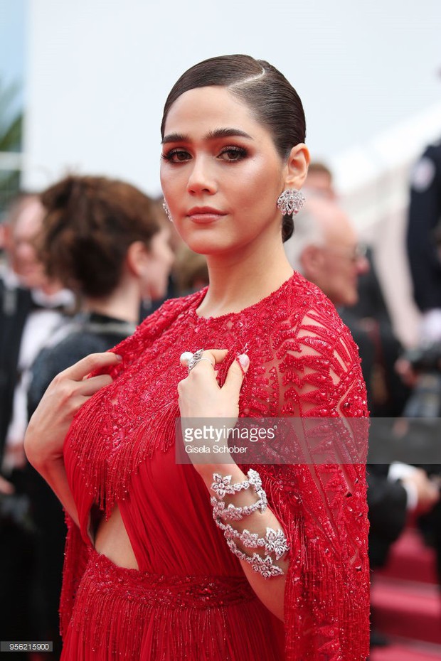 Mới ở Cannes 3 ngày, Phạm Băng Băng Thái Lan Chompoo Araya đã có loạt khoảnh khắc đẹp ấn tượng khó quên - Ảnh 17.