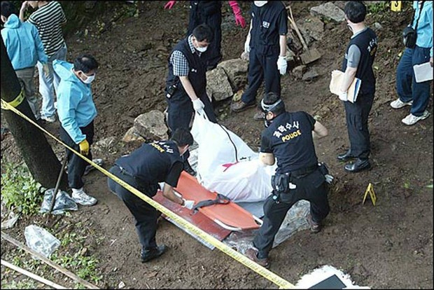 Tên sát nhân hàng loạt man rợ nhất Hàn Quốc: Lấy cảm hứng từ kẻ thủ ác khác, trong vòng 1 năm giết 19 mạng người - Ảnh 5.