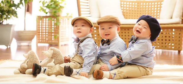 Bộ 3 Daehan, Minguk, Manse gây sốt vì màn lột xác: Điển trai, chân dài, người đặc biệt sớm có thần thái giống bố - Ảnh 8.