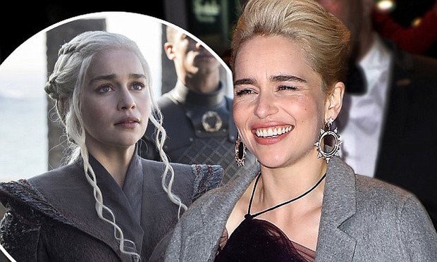 Mother of Dragons Emilia Clarke got mad when the sisters in the film were praised for being strong - Photo 4.