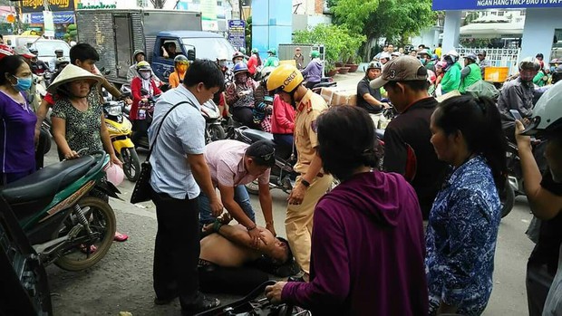 CSGT cùng dân truy đuổi bắt gọn đối tượng trộm xe trên đường phố Sài Gòn - Ảnh 2.