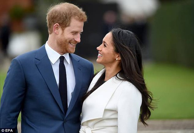 Giữa tin tức về đám cưới cổ tích của Hoàng tử Harry và Meghan Markle, chồng cũ công nương tương lai đã có hành động này - Ảnh 2.