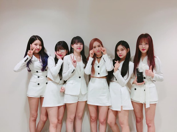 Giành tận 10 cúp cho ca khúc bị chê dở, G-Friend diễn liên hoàn hit để cảm ơn fan - Ảnh 4.
