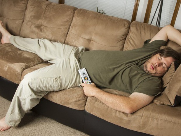 Thói quen ngủ nướng vào cuối tuần hóa ra đem lại tác dụng có lợi không tưởng - Ảnh 2.
