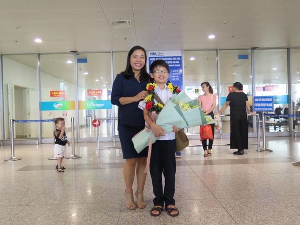 Học sinh Việt Nam giành 6 Huy chương Vàng tại Olympic Toán châu Á - Thái Bình Dương 2018 - Ảnh 3.