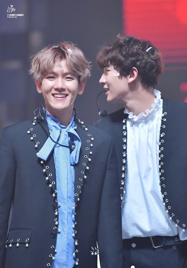 Chanyeol và Baekhyun (EXO) bị phát hiện chỉ giả vờ quan tâm đến bài mới của SHINee? - Ảnh 1.