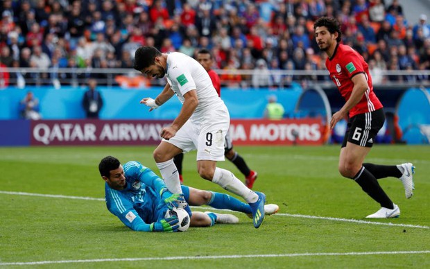 Chuyện lạ World Cup: Thủ môn Ai Cập từ chối nhận giải Cầu thủ hay nhất trận - Ảnh 1.