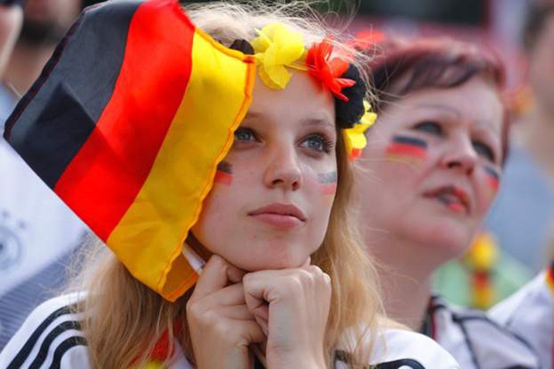 Đức thua Mexico: Fan thẫn thờ vì trận thua của tuyển Đức trẻ hóa 2018 - Ảnh 1.