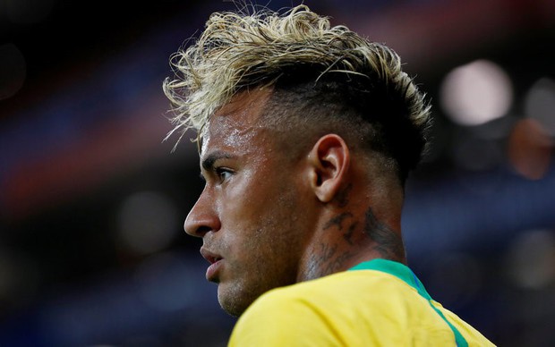Chơi nhạt nhòa, Neymar bị chế nhạo vì mái tóc quá điệu đà - Ảnh 6.