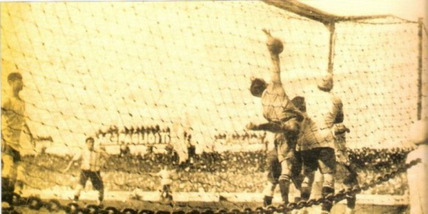 Giải mã lịch sử bàn thắng Olympic, siêu phẩm hiếm có được ghi trực tiếp từ chấm phạt góc - Ảnh 6.