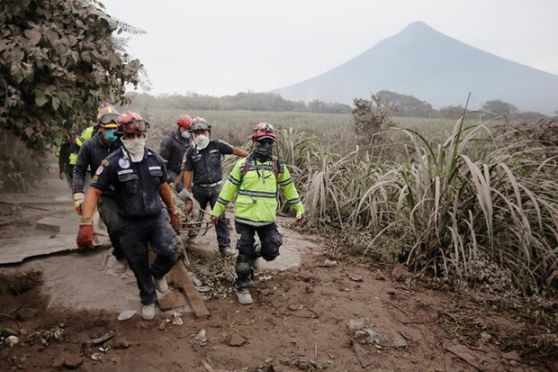 Thảm họa núi lửa Guatemala phun trào làm 62 người chết - Ảnh 6.
