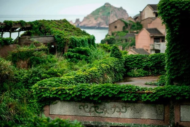Ghé thăm làng chài bị bỏ hoang mang vẻ đẹp huyền bí ở Trung Quốc