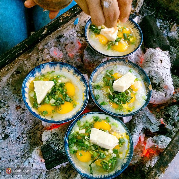 Từ bao giờ mà trứng cút lại trở thành một nguyên liệu chủ đạo không thể thiếu trong các món ăn vặt tại Sài Gòn