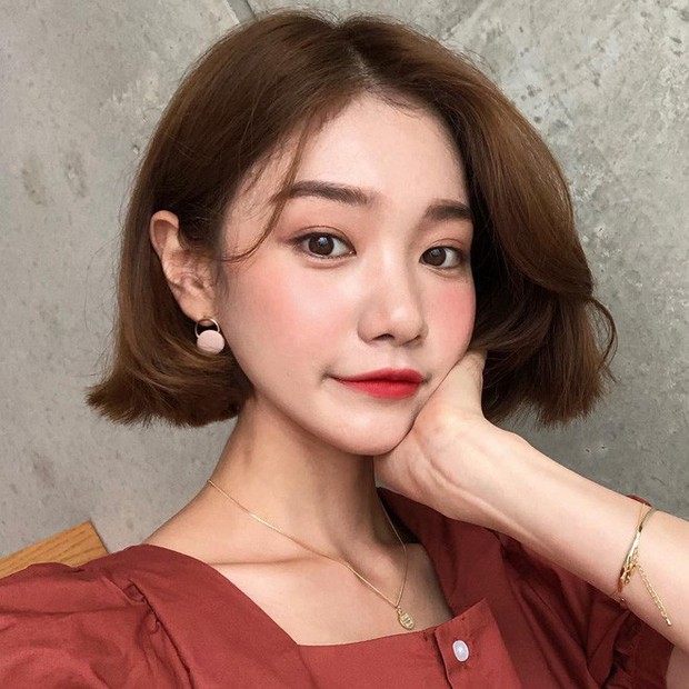 Các chuyên gia trang điểm vẫn thường dùng 10 mẹo đơn giản này để có lớp make-up hoàn hảo - Ảnh 9. Các chuyên gia trang điểm vẫn thường dùng 10 mẹo đơn giản này để có lớp make-up hoàn hảo - Ảnh 9.
