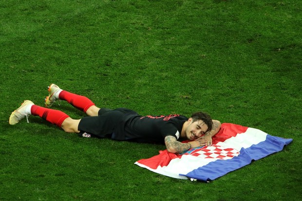 Hãy ngả mũ thán phục đội tuyển Croatia! Góp mặt ở chung kết World Cup 2018 sau 3 trận liên tiếp phải đấu thêm hiệp phụ - Ảnh 3.