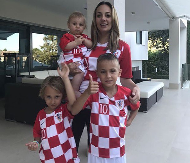 Những điều ít biết về bóng hồng đứng sau Luka Modric - Ảnh 5.